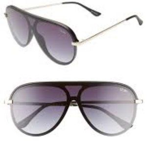 Quay "Empire" Sunglasses in Black